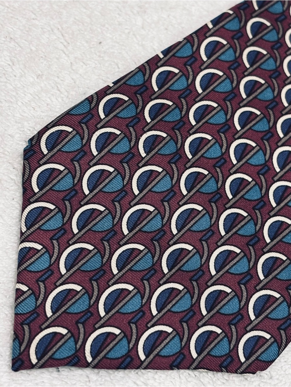 Brand New Vintage Halston Tie - Tie Width 3 3/4 Inches